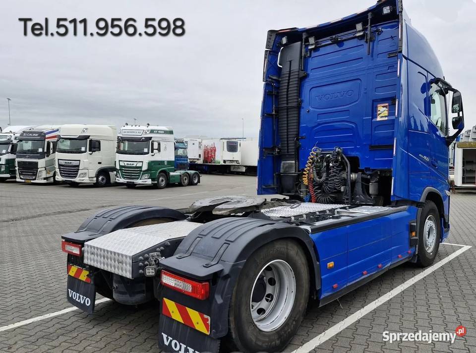 Ciagnik Volvo Nowy model 2022