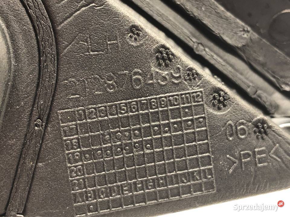 LUSTERKO LEWY FORD FOCUS IV Hatchback SREBRNY