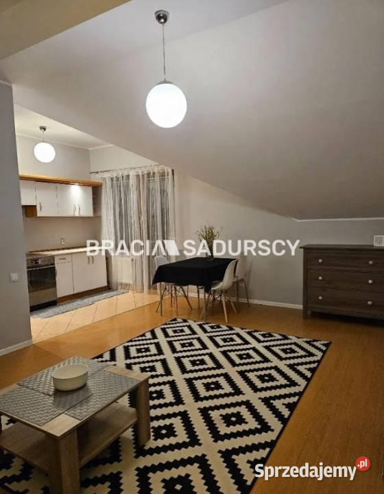 Do sprzedaży mieszkanie 51m2 Kraków Królowej sprzedam