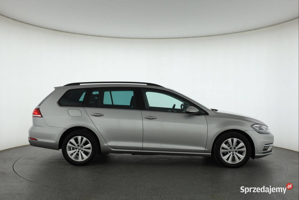 VW Golf 16 TDI 4/5 Piaseczno sprzedam
