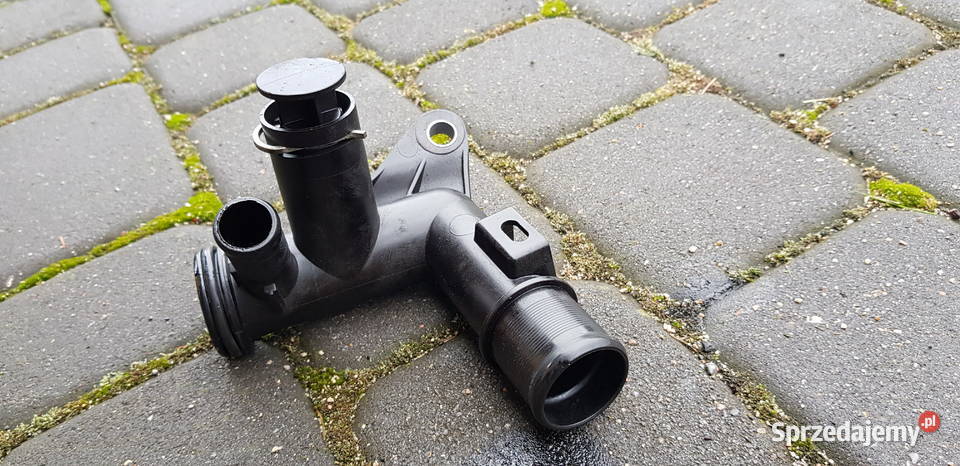 Króciec trójnik wody 16 hdi citroen peugeot ford osobowe Białaczów