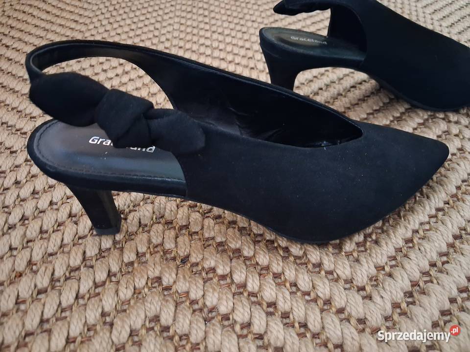 Buty na obcasie czarne nowe inna Chorzów