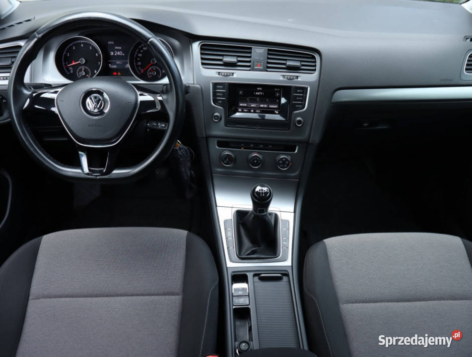 VW Golf 12 TSI