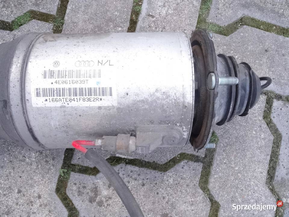 AUDI A8 D3 0307 AMORTYZATOR PRZOD 4E0616040T osobowe wielkopolskie Przemęt