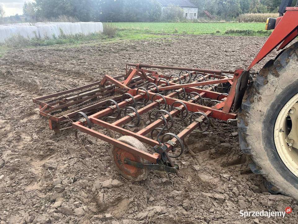 Sprzedam agregat uprawowy 3m Błaszki sprzedam