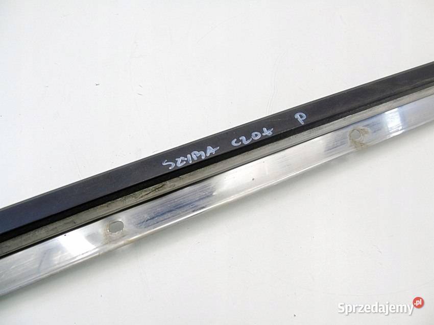 Uszczelka osłona szyby czołowej lewa Nissan Sosnowiec