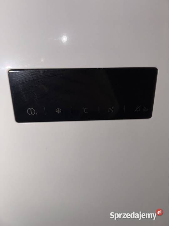 Zamrażarka Beko RFNE270E23W Kaczory sprzedam