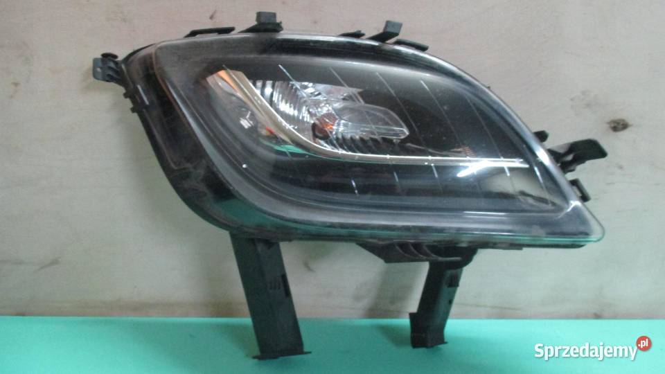 OPEL ASTRA J IV 10r kierunkowskaz prawy przód