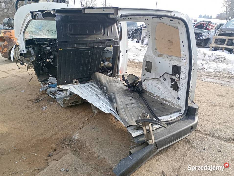 KAROSERIA ĆWIARTKA BŁOTNIK TYŁ PRAWY PRÓG DACH