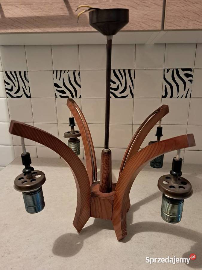 Klosz szklany do lampy biały prążkowany do Kraków