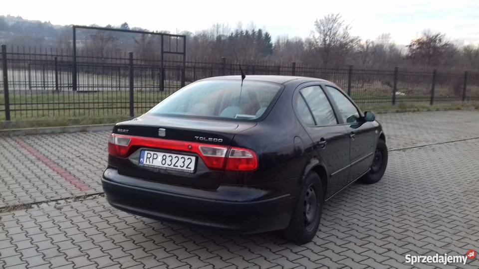 Seat toledo 2 16 benzynagaz manualna Przemyśl sprzedam