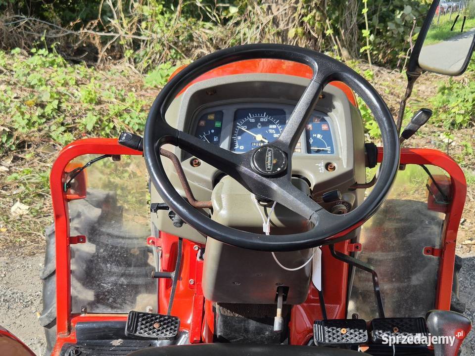 Traktorek YANMAR AF26D 26 44 Wspomaganie Małuszyn