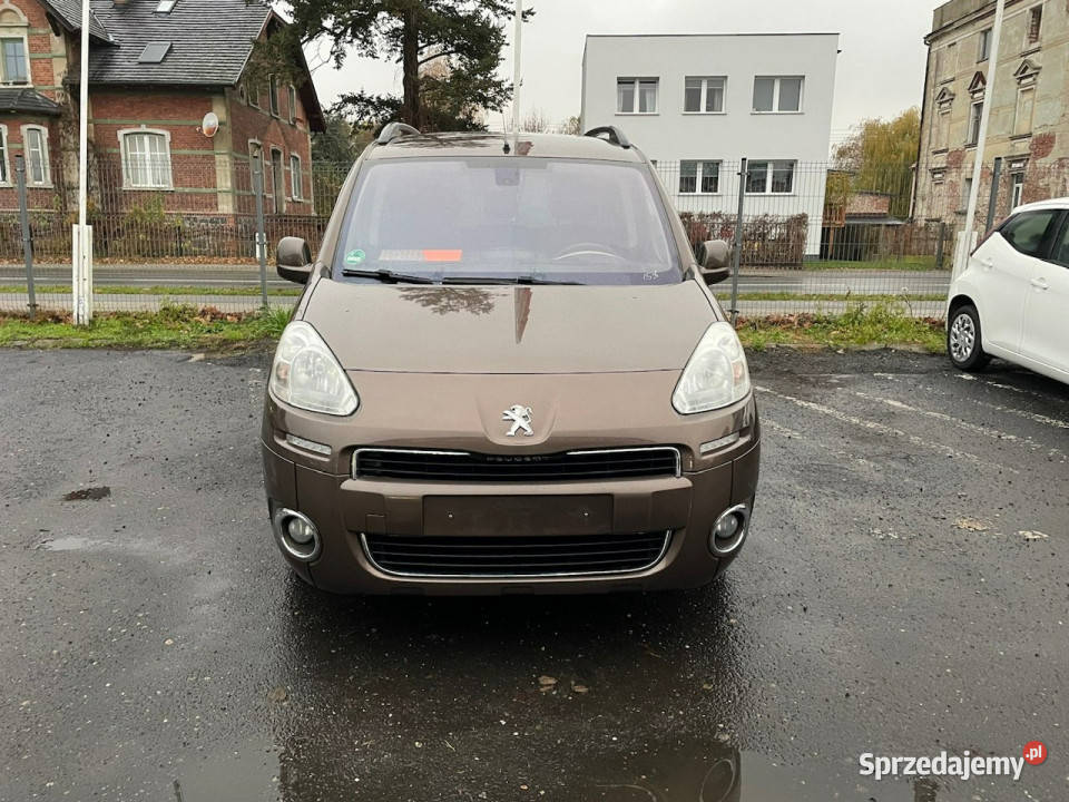 Peugeot Partner Peugeot Partner Tepee 16 VTi 120 wielofunkcyjna kierownica Partner dolnośląskie Syców