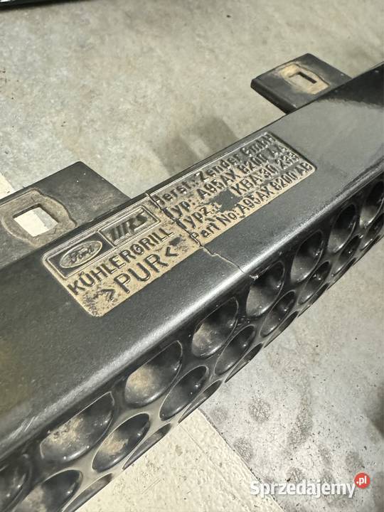 Atrapa chłodnicy grill ZENDER Ford Escort mk7 osobowe Atrapy