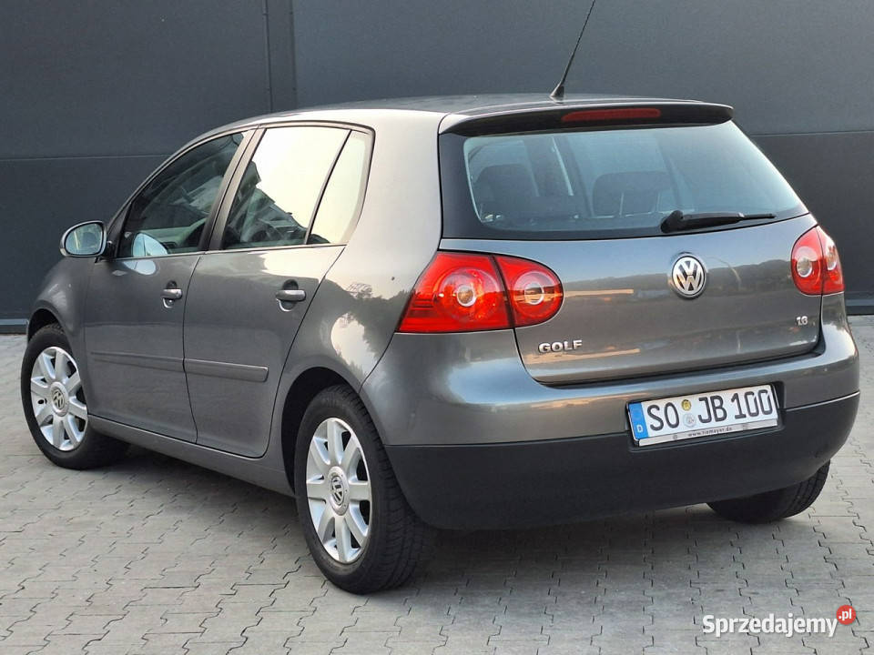 Volkswagen Golf 16 MPi Ładny z NiEMiEC ALUFELGi Hatchback Olsztyn