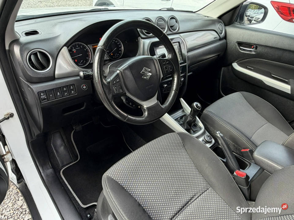 Suzuki Vitara 16i 4X4 allgrip radar kamera LED SUV Łodygowice sprzedam