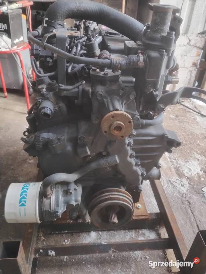 Silnik do koparki 4 cylindrowy Kubota V2403 Słowiki Stare