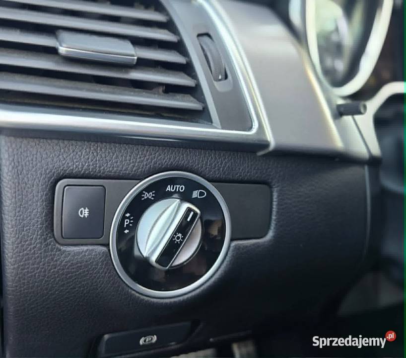 Mercedes ML350 V6 4Matic wielofunkcyjna kierownica Golczewo