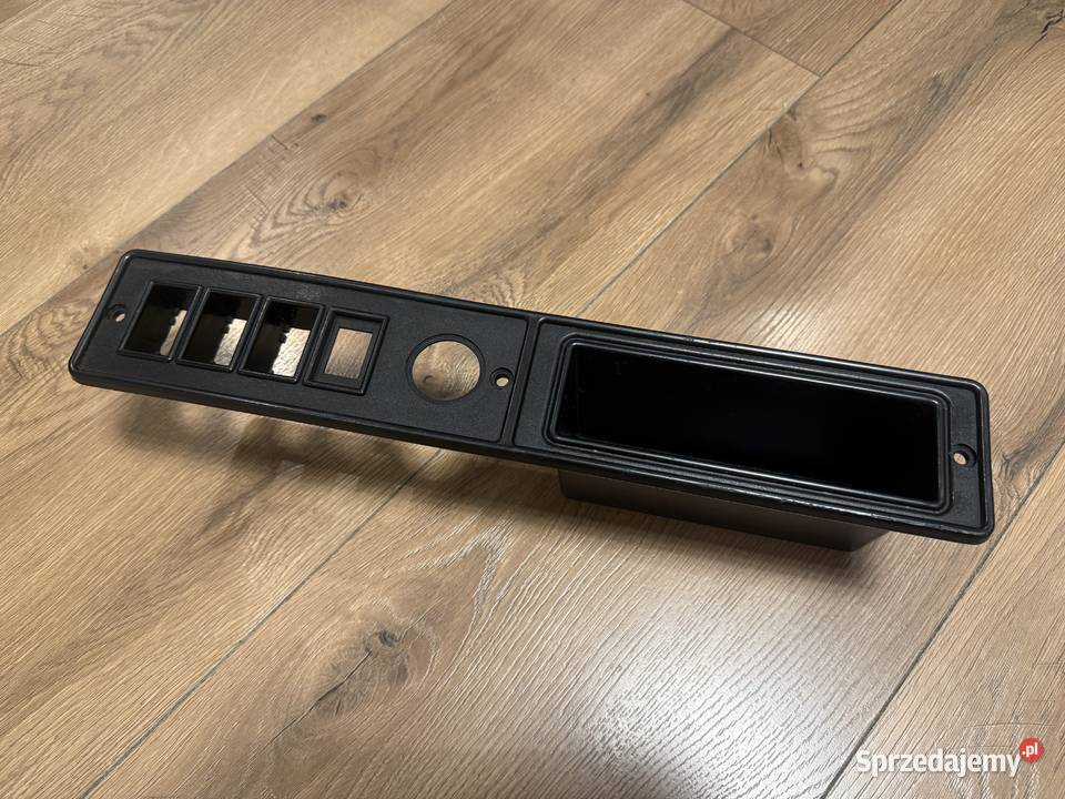 Fiat 126p ST panel radia konsola ramka Super śląskie