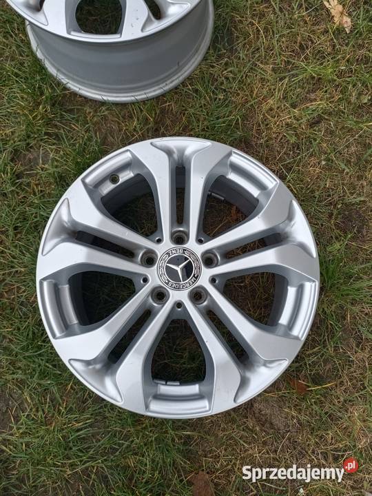 Komplet felg aluminiowych Mercedes 17 idealny Ostrołęka