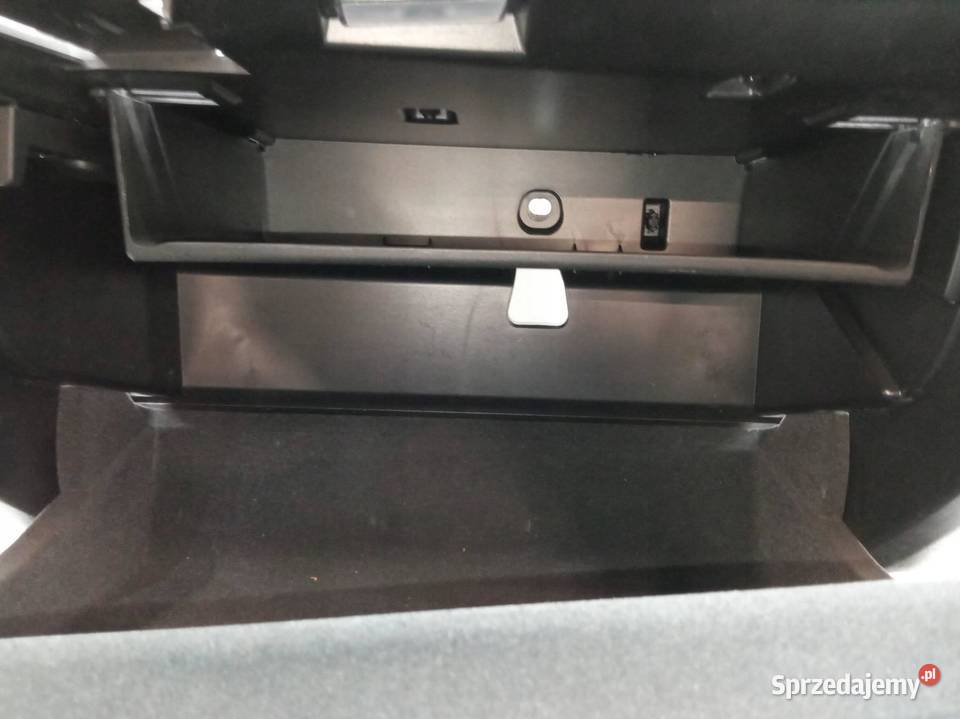 SCHOWEK PRAWY PASAŻERA DESKI EU V90 31417445