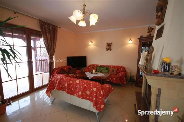 dom wolnostojący 238m2 Burkatów 1 piętro