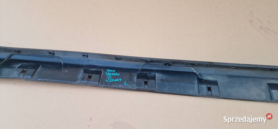DACIA SANDERO III STEPWAY LISTWA PROGOWA LEWA Bieleń