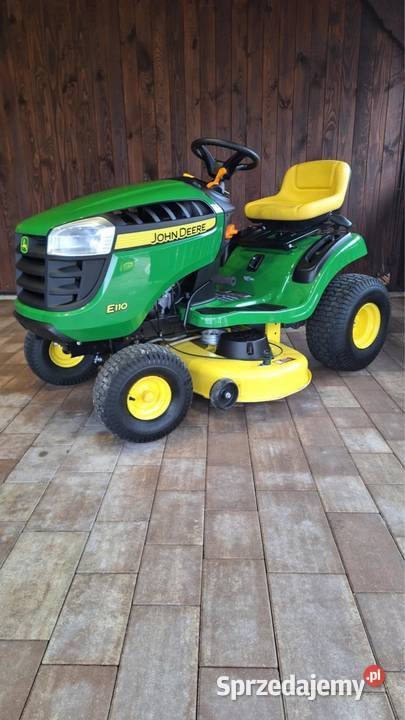 Traktorek kosiarka JOHN DEERE E110 47 Moto