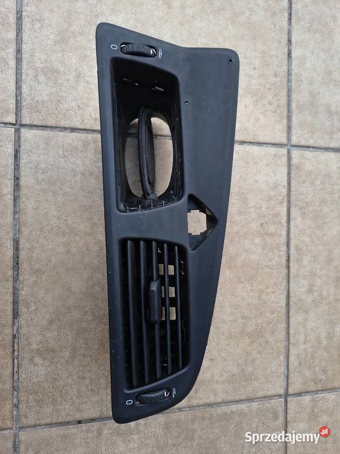 Kratka nawiewu środkowa Volvo V70 S60 lift Błonie