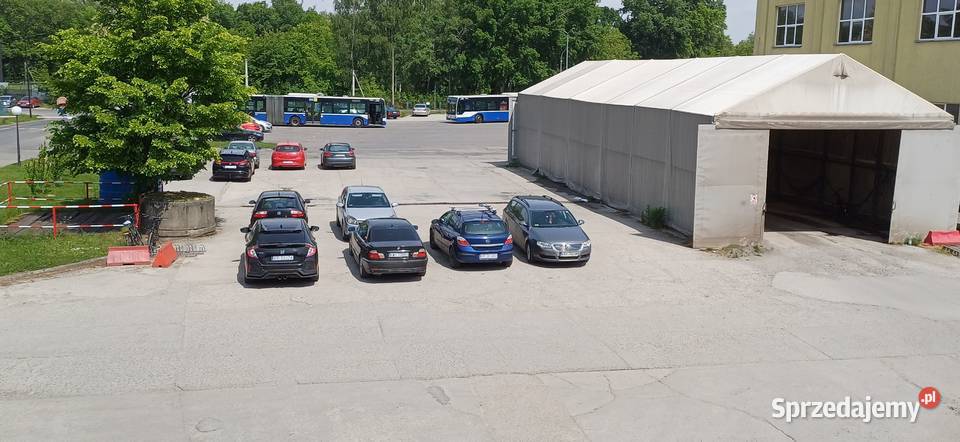 Do wynajęcia plac betonowy o pow 985 m2 Kraków Wynajem