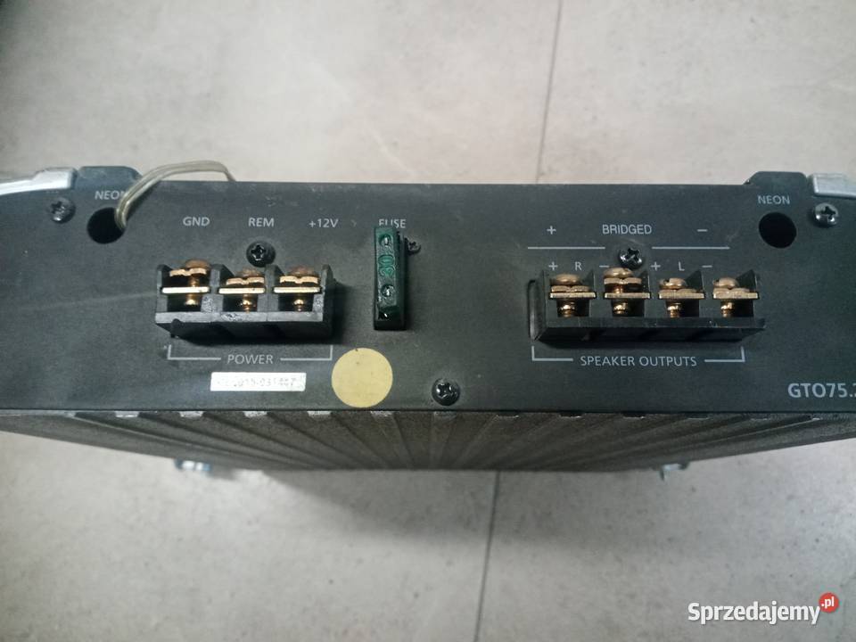 SKRZYNIA BASOWA JBL 1000W wzmacniacz i kable