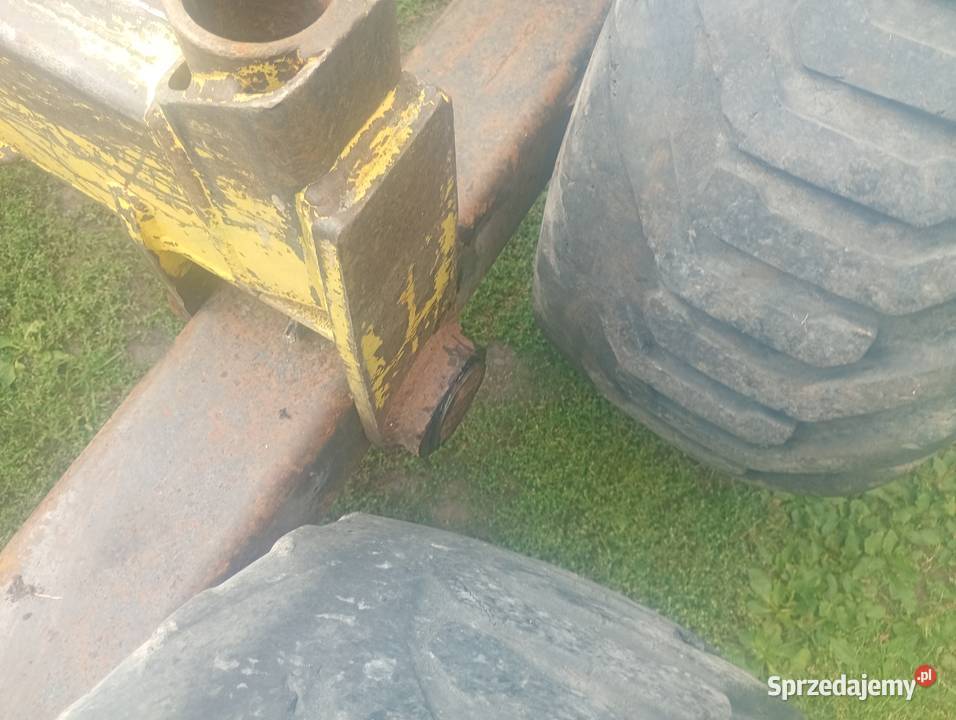 Przyczepa leśna z HDS 9 ton