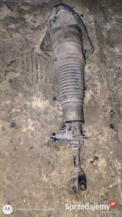 Przednie amortyzatory pneumatyczne w Audi A6 C6 Rok produkcji 2007 Lubin