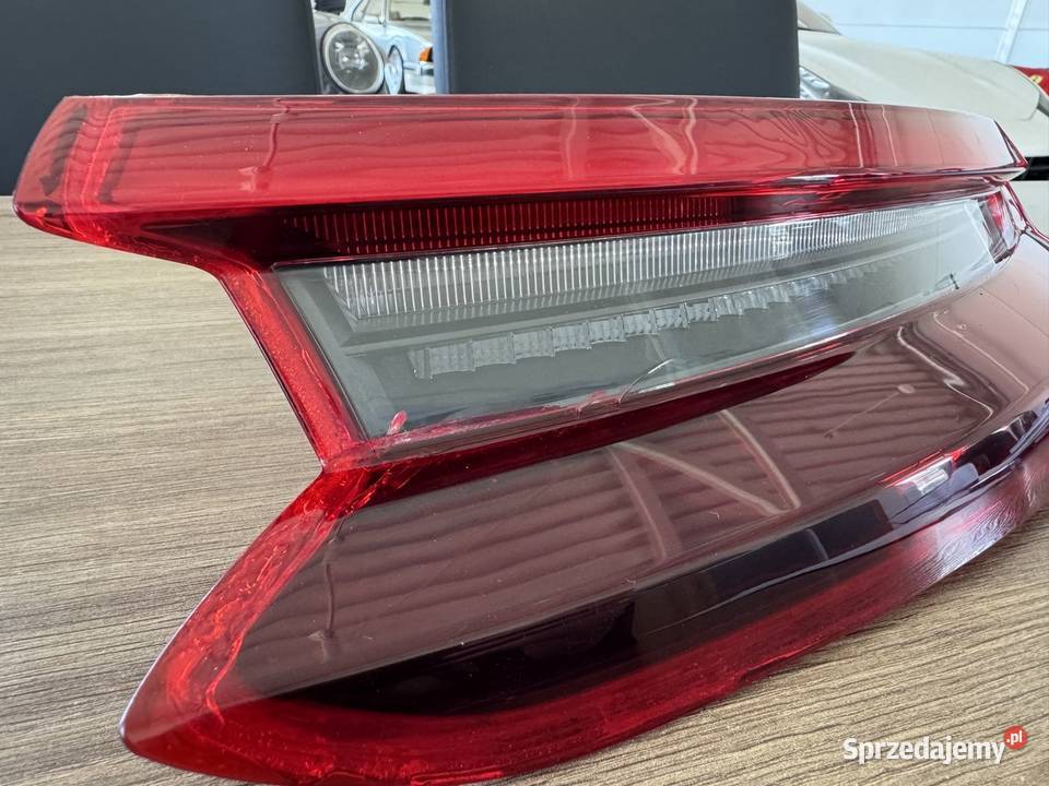 Lampa tylna prawa Porsche 911 9912 GTS GT3 LED Skawina