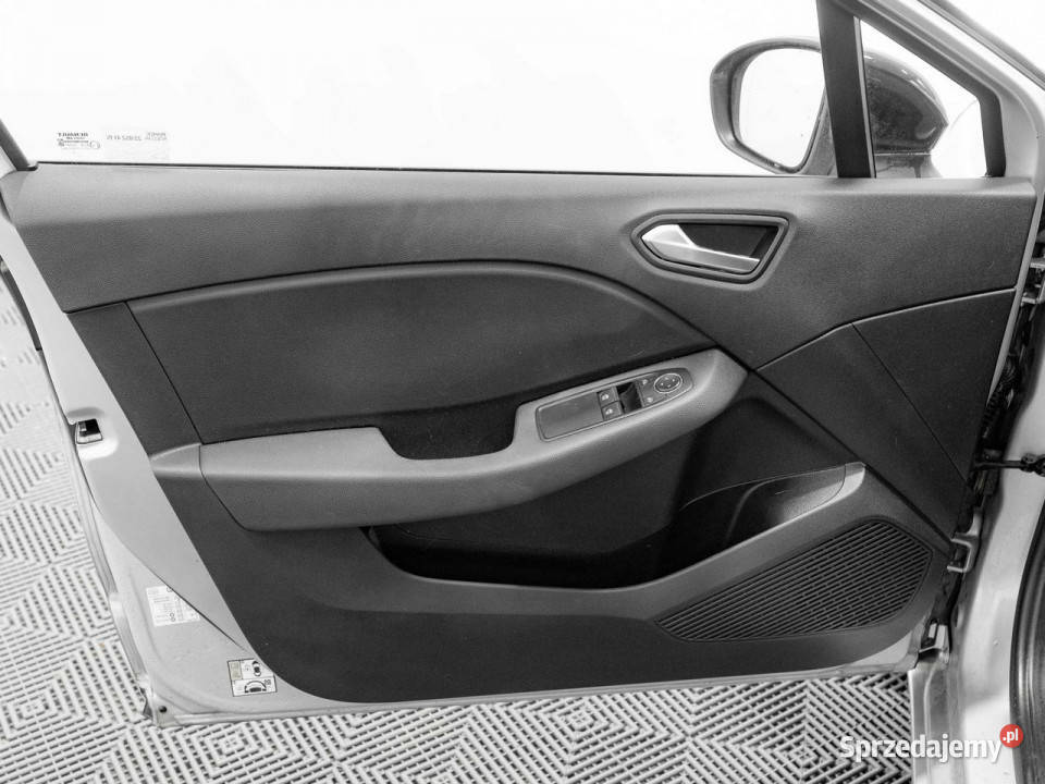 Renault Clio DW4UY6910 TCe Equilibre LED Czcof światła do jazdy dziennej