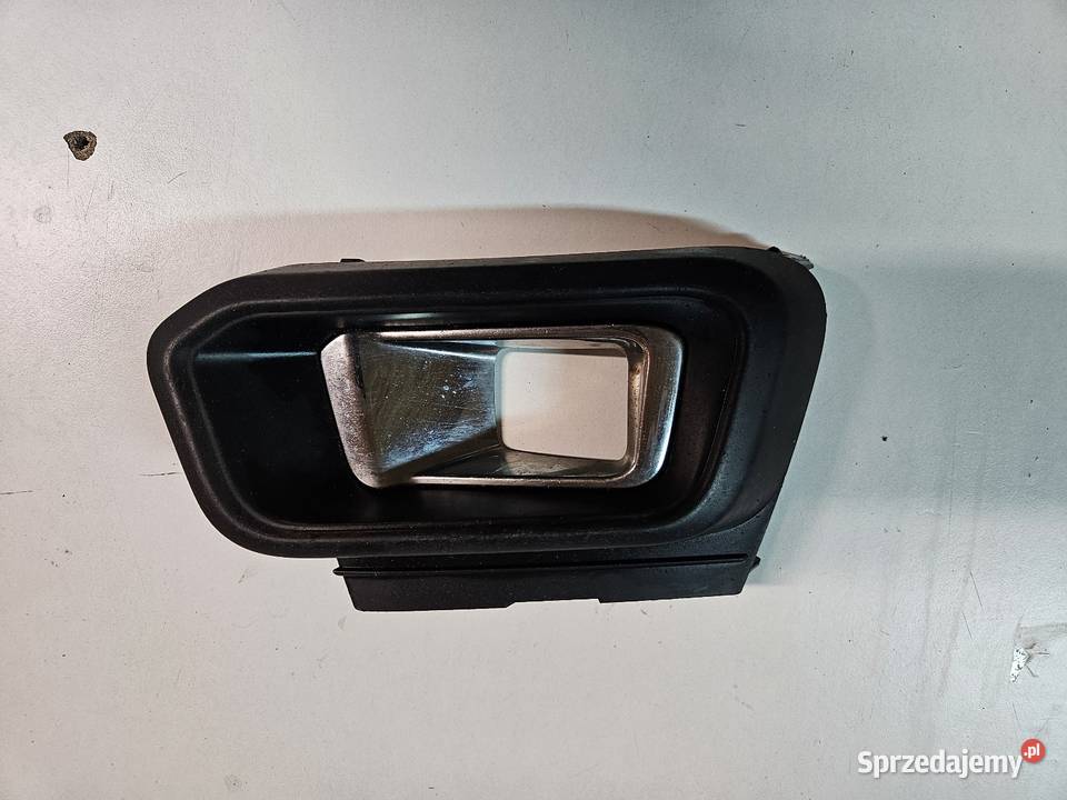 PEUGEOT 308 T9 LIFT KRATKA PRAWA ZDERZAKA PRZÓD Atrapy