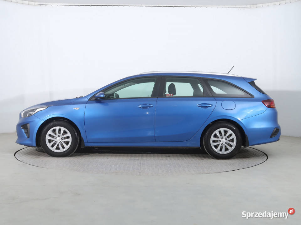 Kia Ceed 16 CRDi nieuszkodzony Piaseczno