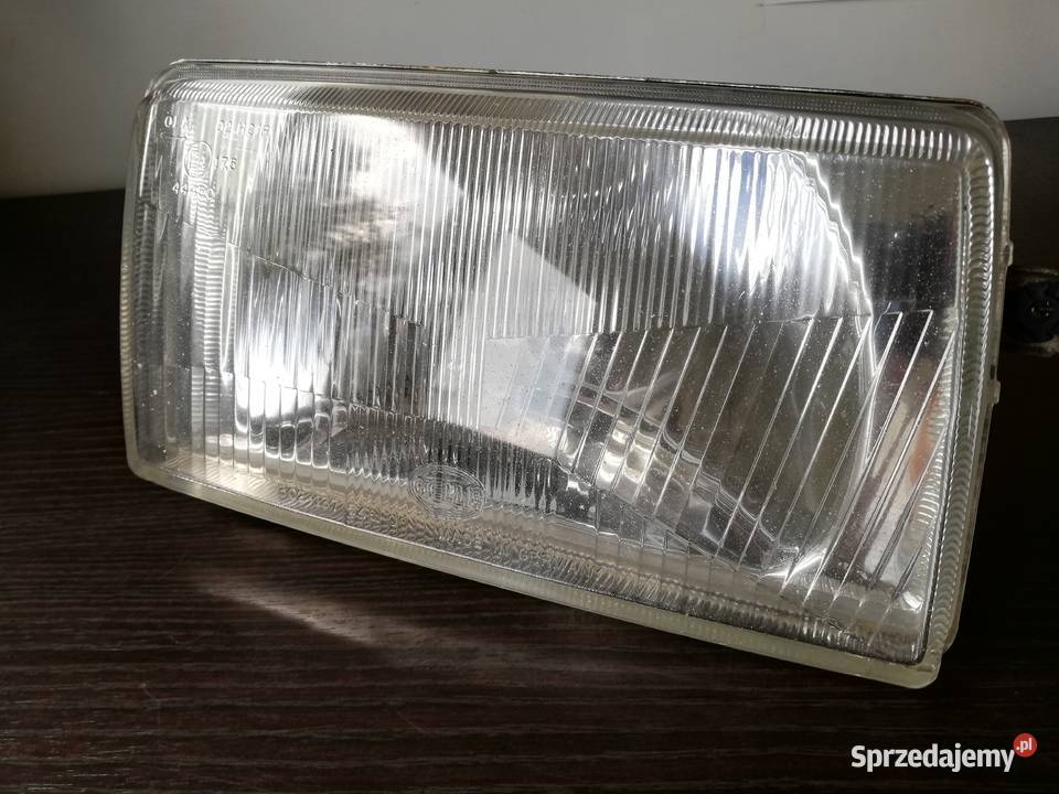 VW Polo 86c2f Reflektor Lampa przednia prawa osobowe Oświetlenie pomorskie Gdańsk