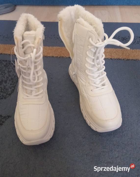 Eleganckie beżowe śniegowce na zimę nowe Białobrzegi