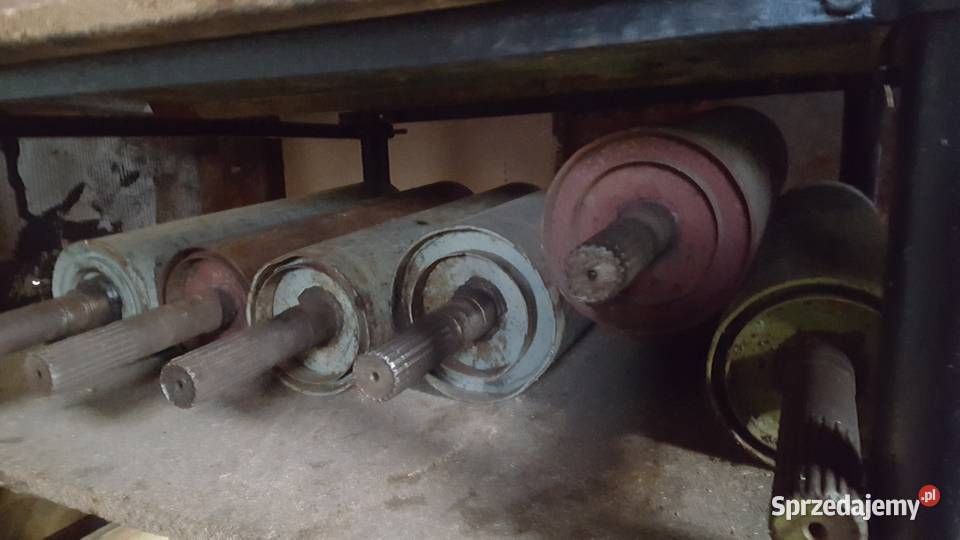 Fortschritt E281 walec gniotący wał gniotownik Ifa Złotów