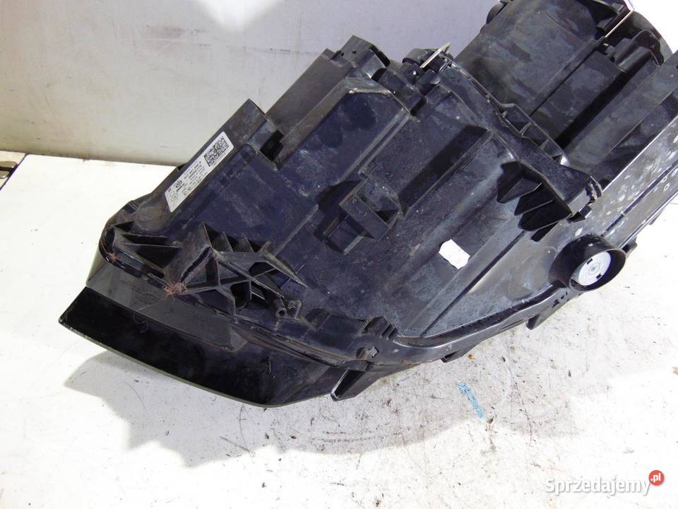 LAMPA PRAWA PRZEDNIA PRZÓD VW GOLF VII wielkopolskie