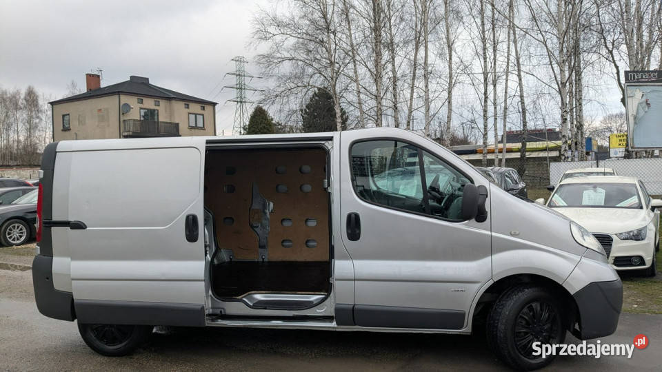 Opel Vivaro Long 20D115 Ciężarowy 3Osoby Częstochowa