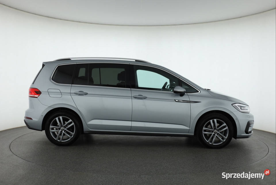 VW Touran 20 TDI kamera cofania Touran mazowieckie Piaseczno