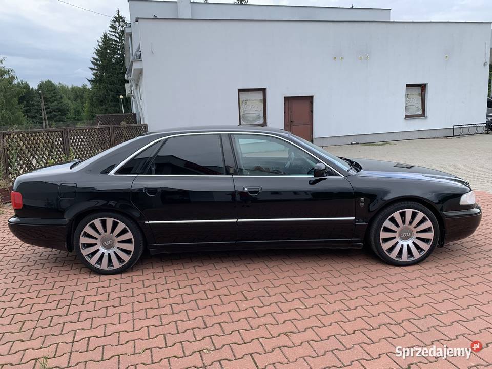 Audi A8 D228 V6 330km