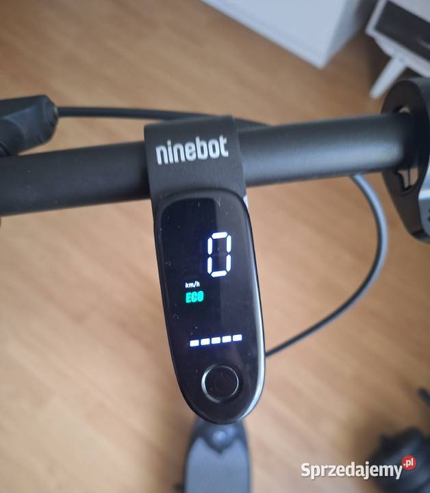 Ninebot F20D Twoja nowa rakieta na miejskie