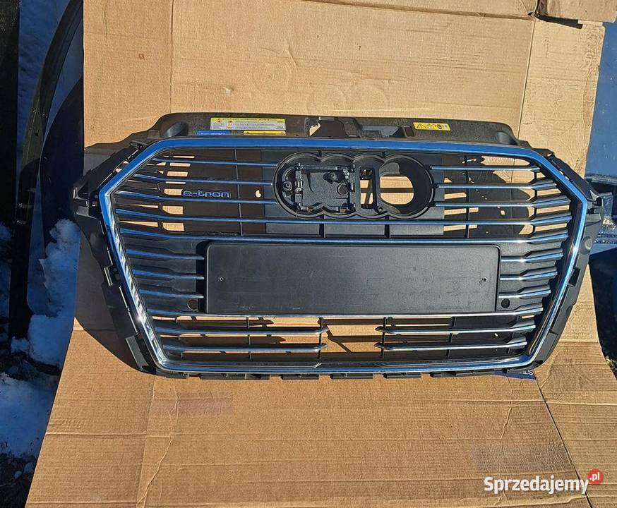 Grill Atrapa chłodnicy Audi A3 8V lift osobowe