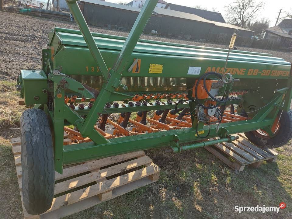 Amazone d8 super ładny stan Tarnawka Druga sprzedam