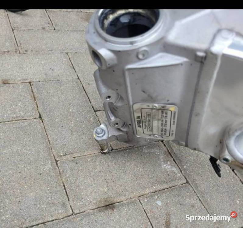 Aprilia TUONO V4 1100 rsv 2016 rama dokumenty