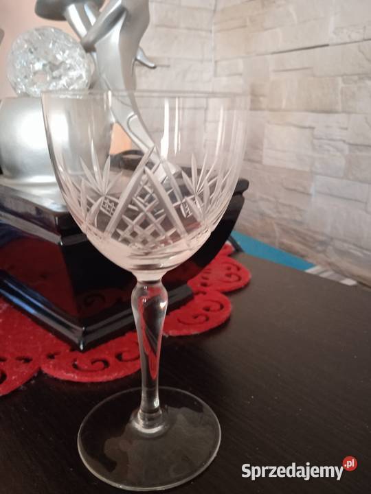 Kieliszki kryształowe do wina