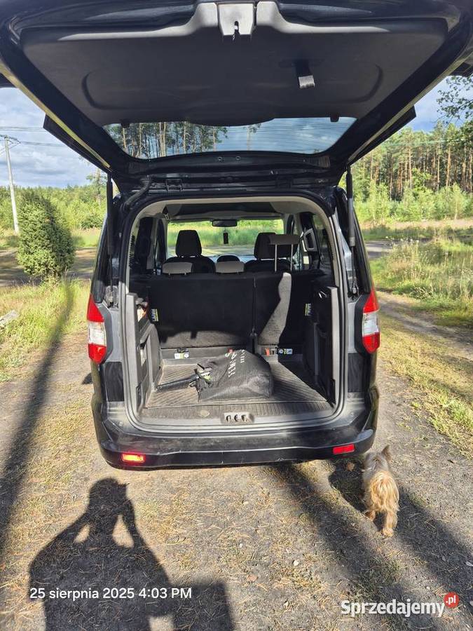 Ford tourneo courier Samochody osobowe Piła
